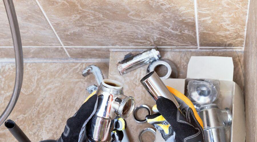 Professional residential roofers in West, TX